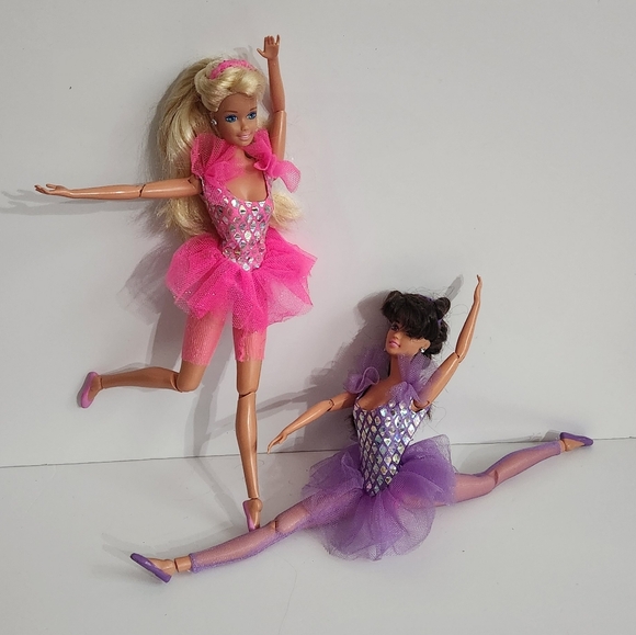Vintage Ballerina Barbie and Teresa - Picture 2 of 4